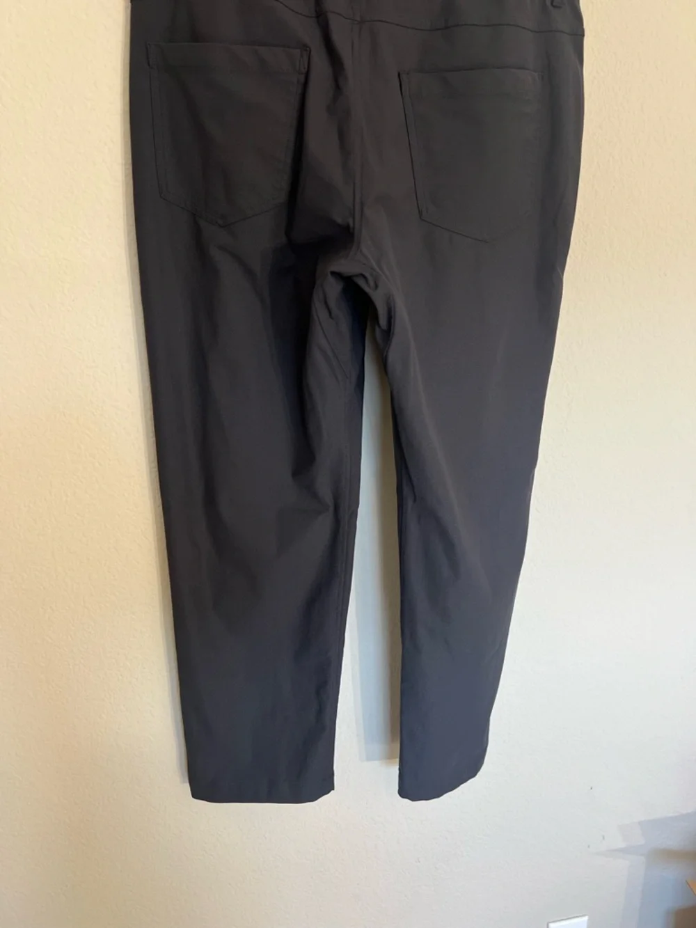 Lululemon ABC Classic-Fit Pant Warpstreme black 36 waist travel casual